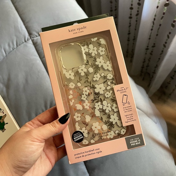 Kate spade iPhone 12 Pro Max case lot - Picture 9 of 14